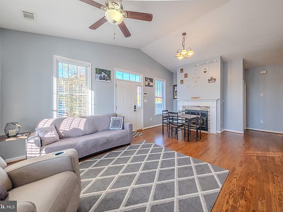 2nd image of 327 Lora Dr