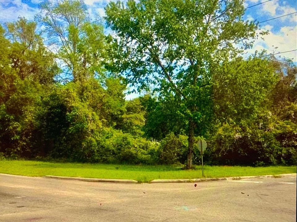 1st image of Trice Ln