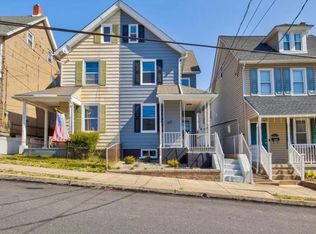 833 N Hoffert St, Fountain Hill, PA 18015