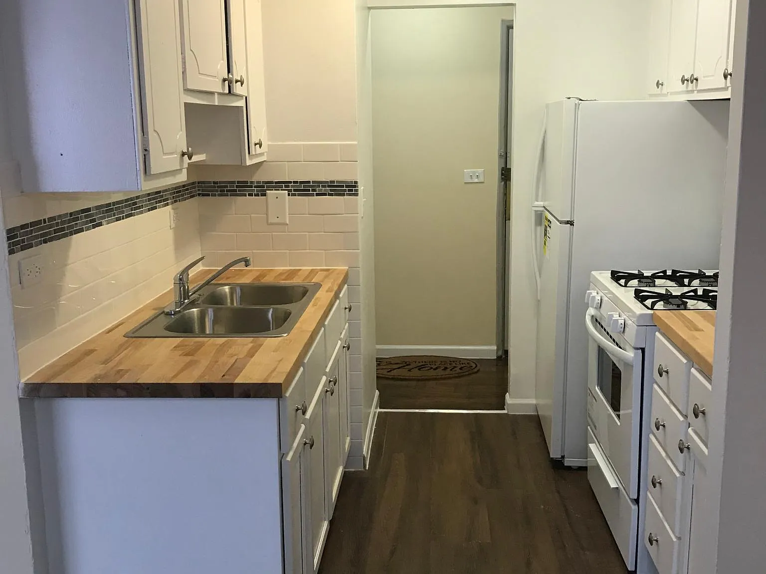 6030 N Kenmore Ave — Photo 3