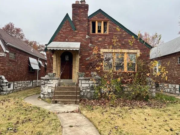 6004 N Pointe Blvd, Saint Louis, MO 63147