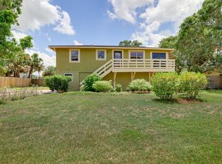 9290 Brandy Ln, Lake Worth, FL 33467