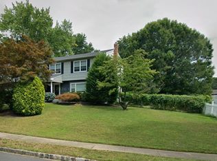 30 Pelham Pl, East Brunswick, NJ 08816