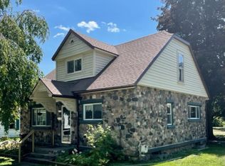 227 W Grant St, Caro, MI 48723