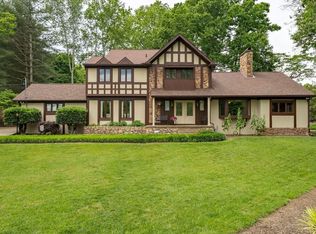 3318 Pine Timbers Dr, Johnson City, TN 37604