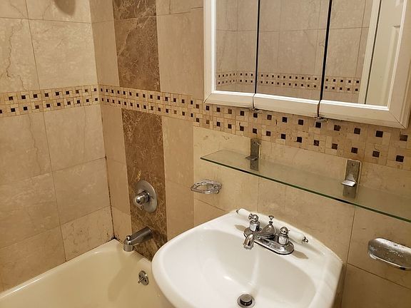 5th image of 63-11 Queens Blvd #18