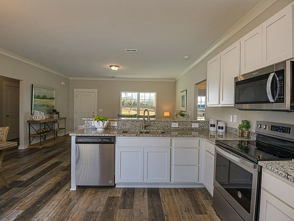3rd image of 802 Grand Station Blvd