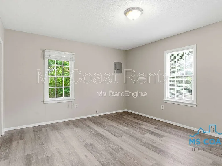 12237 Vada Dr — Photo 9