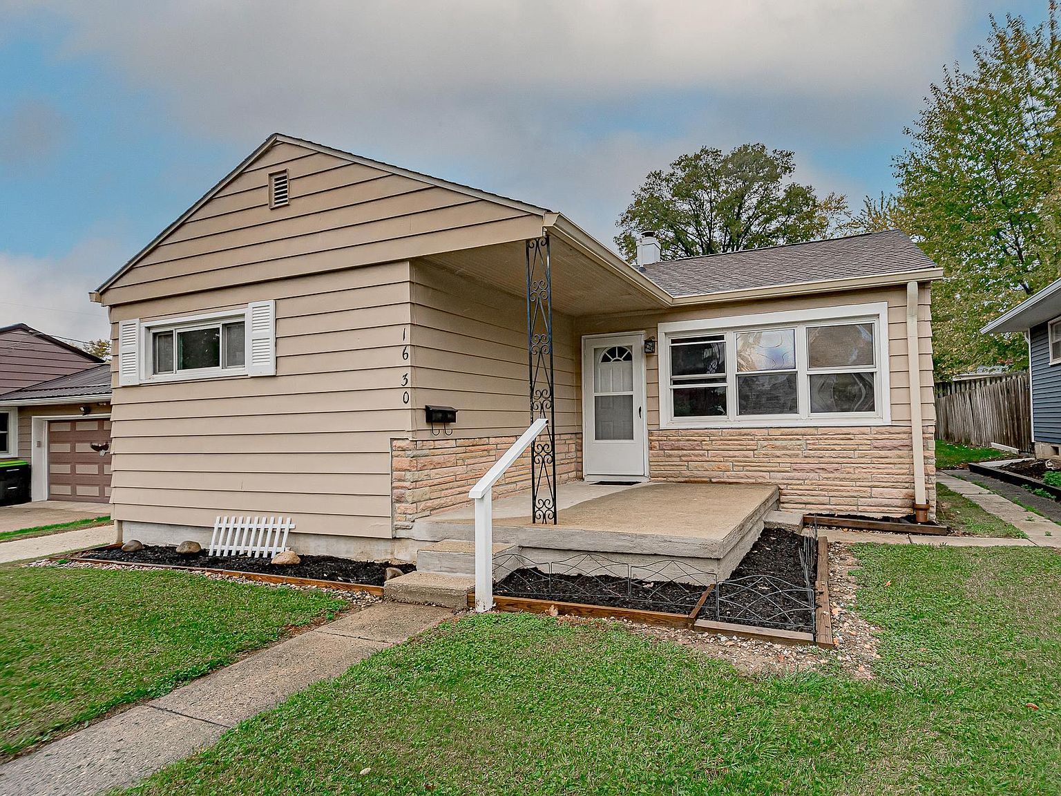 1630 Fruit St, Huntington, IN 46750 MLS 202338668 Zillow