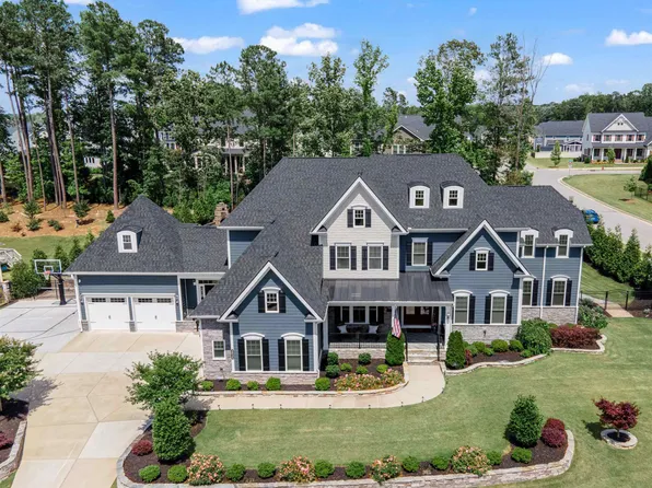 2835 Clifton Oaks Dr, New Hill, NC 27562