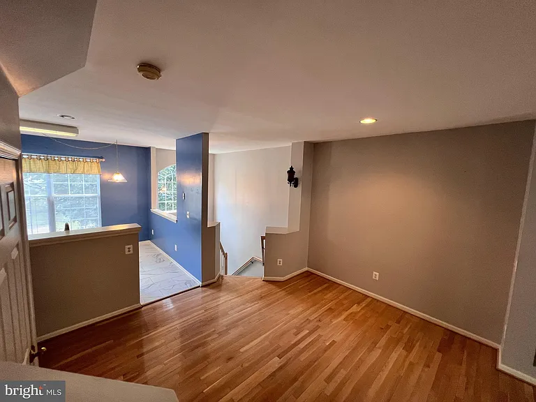 4110 Flower Box Ct — Photo 40