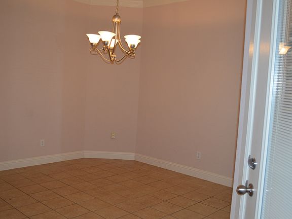 3rd image of 2009 Stone Canyon Ct