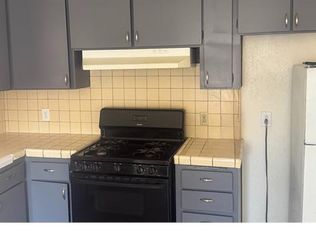 1214 E Clinton Ave APT 201, Fresno, CA 93704