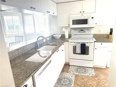 4907 Europa Dr, Naples, FL, 34105