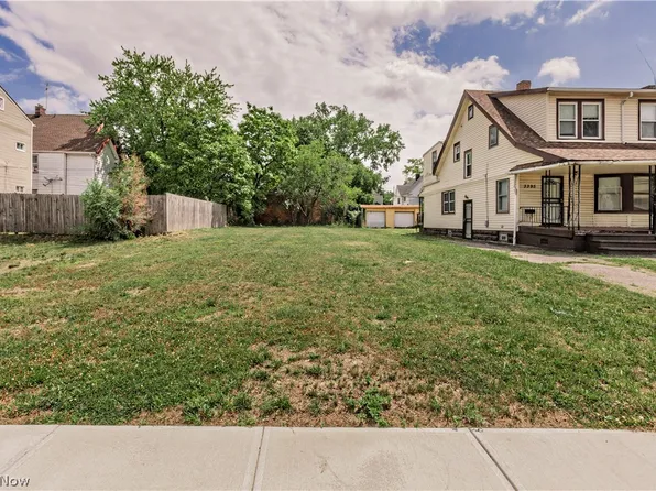 3391 E 121st St, Cleveland, OH 44120