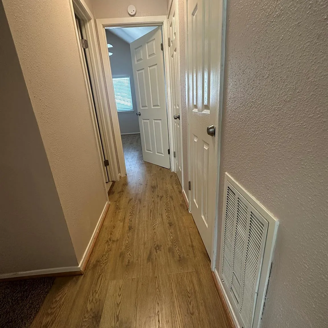4 bed, 3.0 bath, 1710 sqft, $2,150 — Photo 4