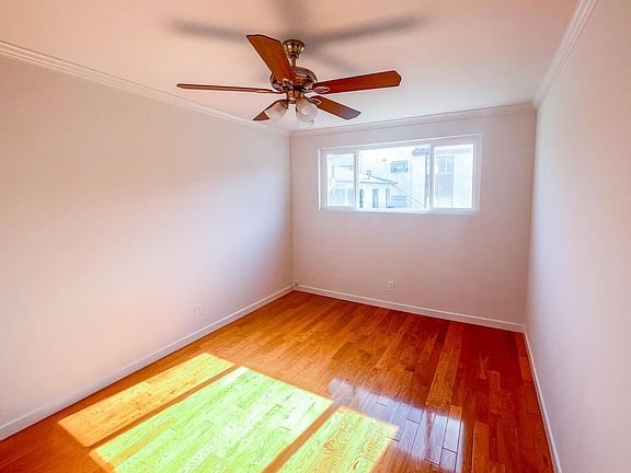 5th image of 923 9th St #8