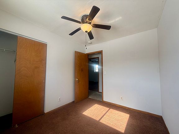 2nd image of 823 Byron Ave #1