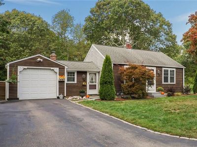 73 Penguin Ave, Warwick, RI, 02818