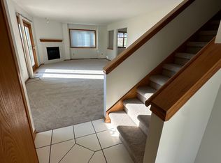 5785 Parkview Rd, Sun Prairie, WI 53590