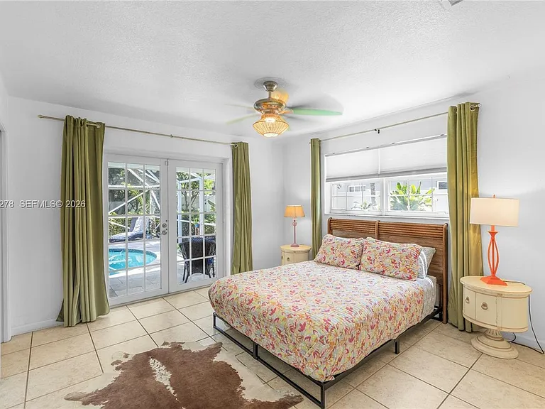 809 SE 14th Dr #809 — Photo 21