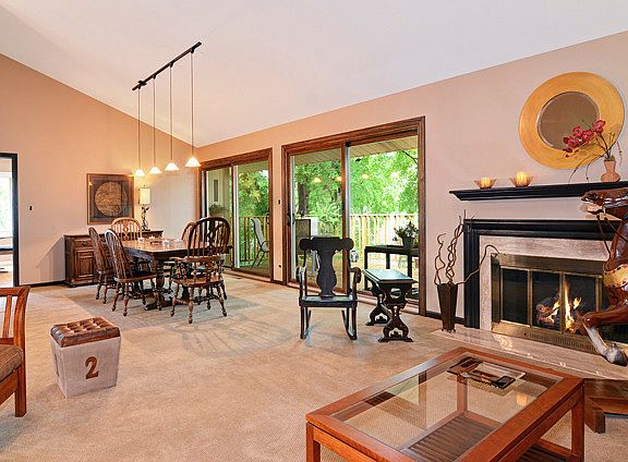 4th image of 38 Briarwood S