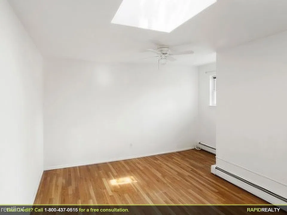 1228 E91ST PIC 1