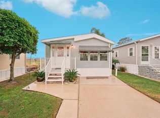 283 Bainbridge Dr, Nokomis, FL 34275