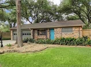 5311 Manor Creek Ln, Houston, TX 77092