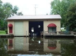 6816 Sunset Trl, Winneconne, WI 54986