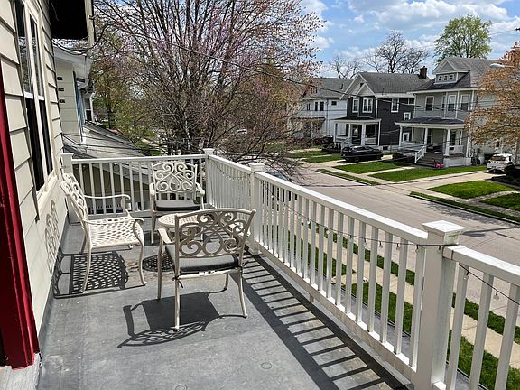 4th image of 2838 Minot Ave #2