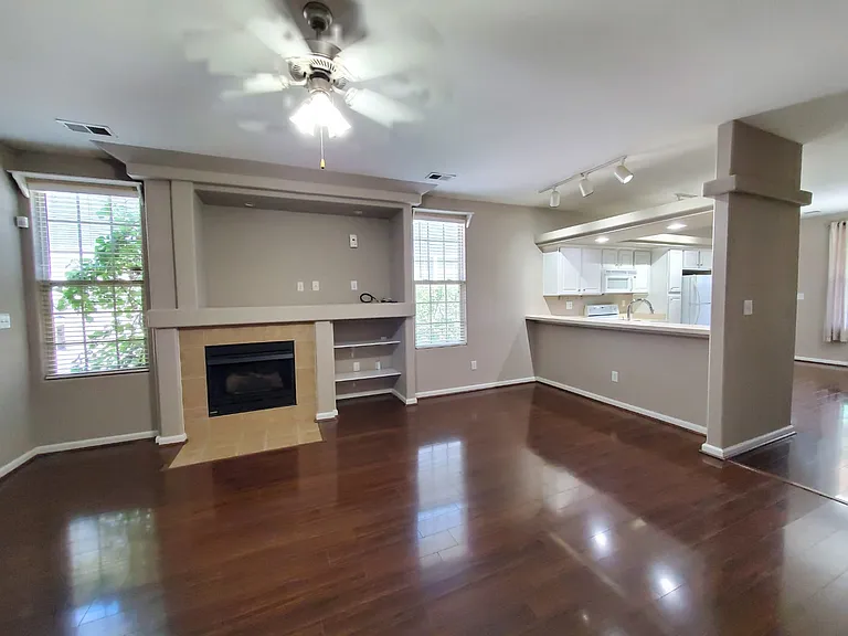 2712 Bay Cedar Cv — Photo 5