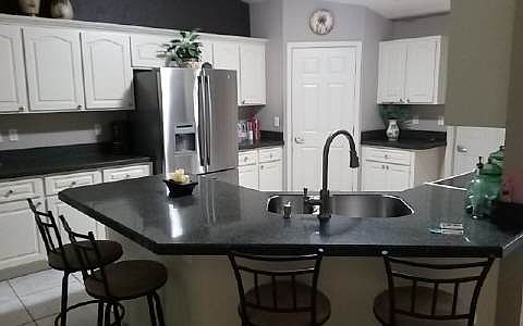 5th image of 3124 Tanglewylde Ave