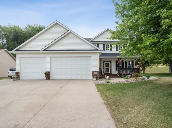 229 E Century St, Belle Plaine, MN 56011