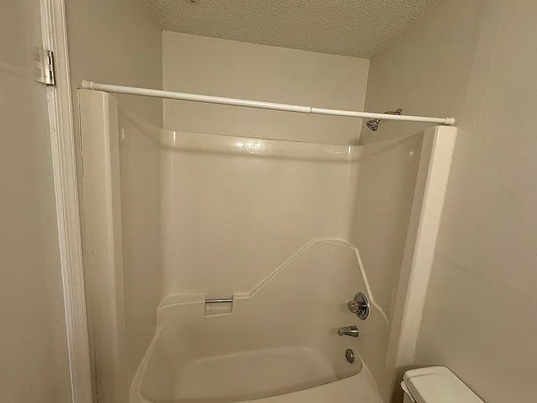 Hall bath tub