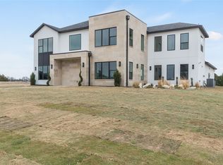 436 Whispering Way, Red Oak, TX 75154