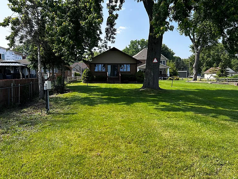 49334 Bayshore Dr — Photo 6