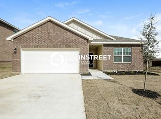 513 Scuttle Dr, Crowley, TX 76036