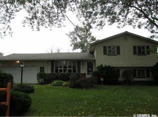 35 Joli Ln, Rochester, NY 14606