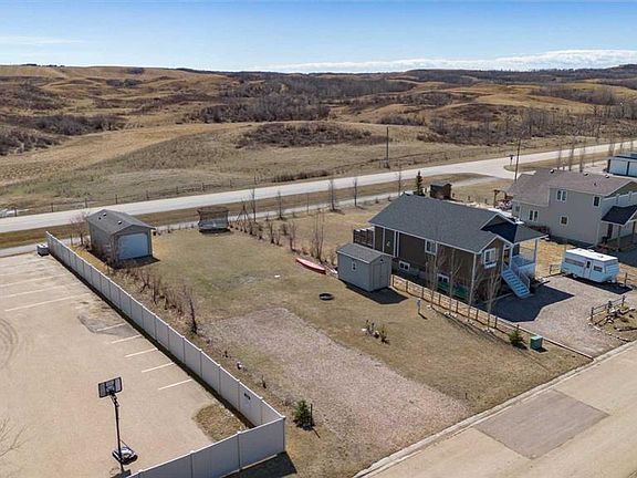 4th image of 15 Marina Place Rural Stettler #6