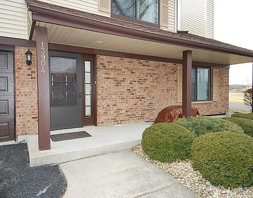 2nd image of 13904 S Catherine Ct