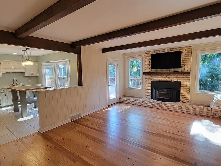 9731 Roe Ave — Photo 5