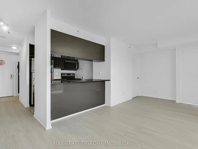 275 Yorkland Rd #1510 — Photo 12