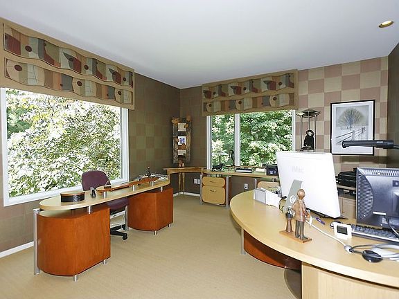5th image of 11116 Rich Meadow Dr