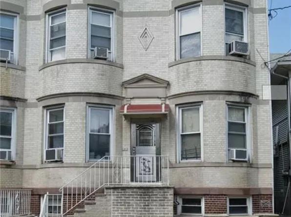 1535 72nd St #St28, Brooklyn, NY 11228