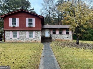 4600 Wendover Dr, Stone Mountain, GA 30083