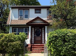 179-15 140th Ave, Jamaica, NY 11434