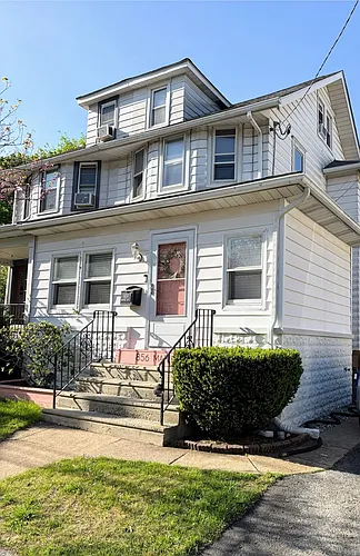 856 Maple Ave Photo 1