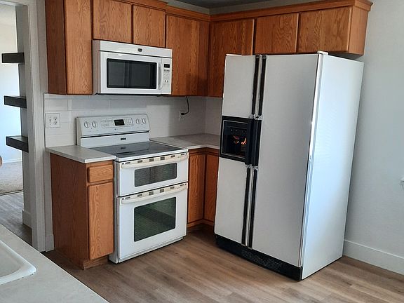 2nd image of 9369 W Marigold St