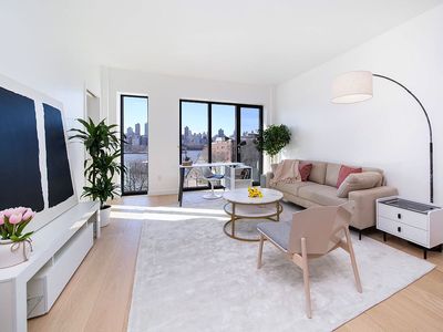 30-05 Vernon Blvd #5A, Astoria, NY, 11102